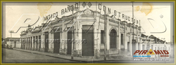 Antigo Banco Construtor - esquina So Sebastio - Hoje Quarteiro Diedericsen. Neste local Loja Ricardo Eletro
