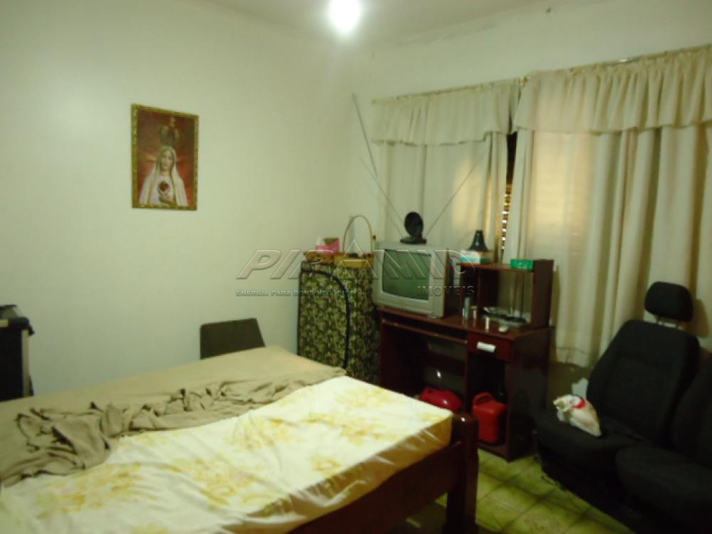 Alugar Casa / Padrão em Ribeirão Preto R$ 650,00 - Foto 4