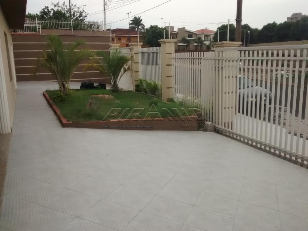Alugar Casa / Padrão em Ribeirão Preto R$ 4.800,00 - Foto 2
