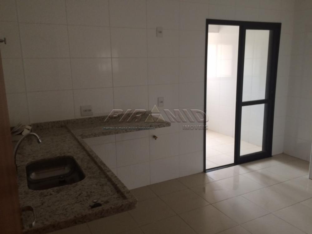 Alugar Apartamento / Padrão em Ribeirão Preto R$ 2.400,00 - Foto 4