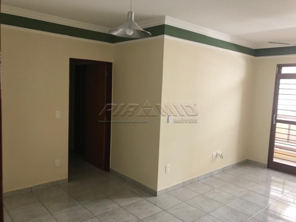 Alugar Apartamento / Padrão em Ribeirão Preto R$ 1.750,00 - Foto 2