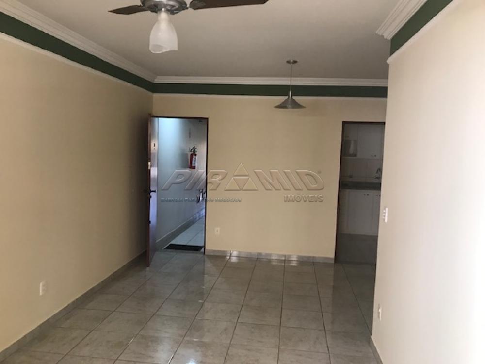 Alugar Apartamento / Padrão em Ribeirão Preto R$ 1.750,00 - Foto 4