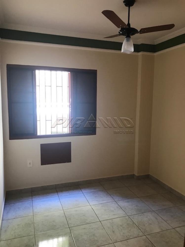 Alugar Apartamento / Padrão em Ribeirão Preto R$ 1.750,00 - Foto 5