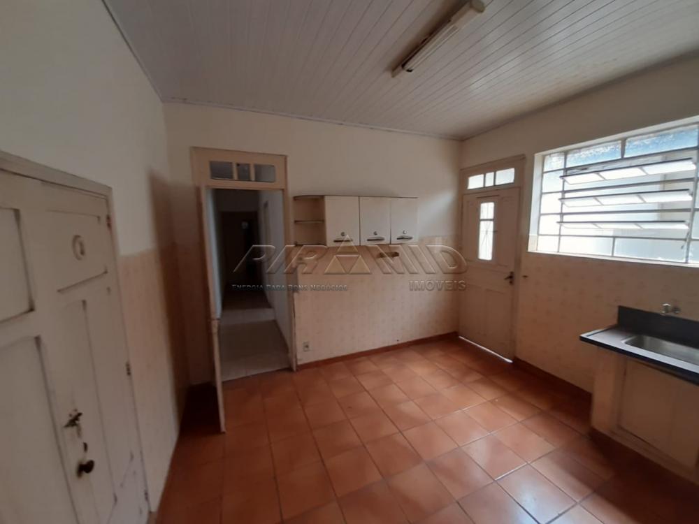 Alugar Casa / Padrão em Ribeirão Preto R$ 1.800,00 - Foto 15