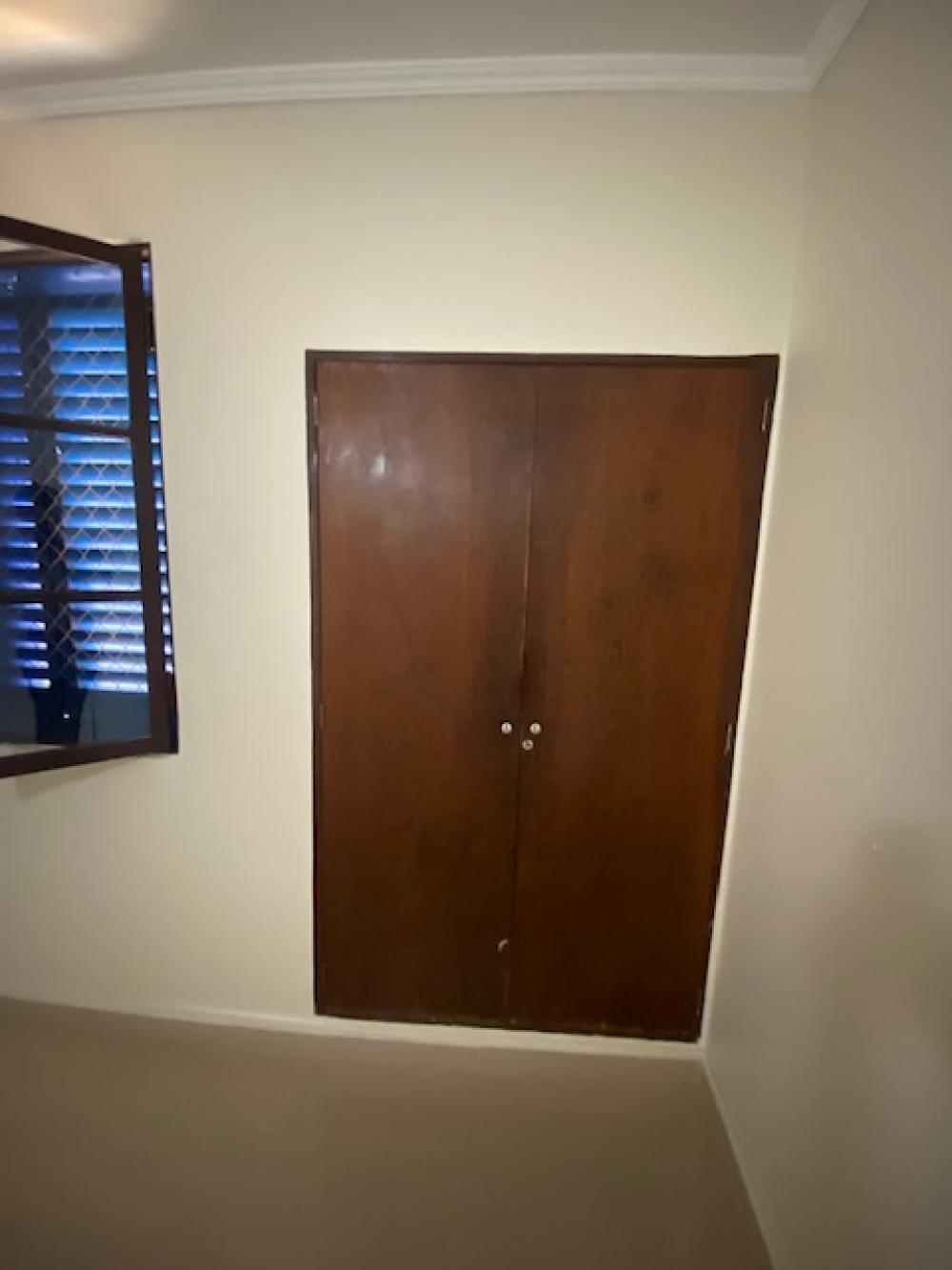 Alugar Apartamento / Padr&atilde;o em Ribeirao Preto R$ 1.500,00 - Foto 8