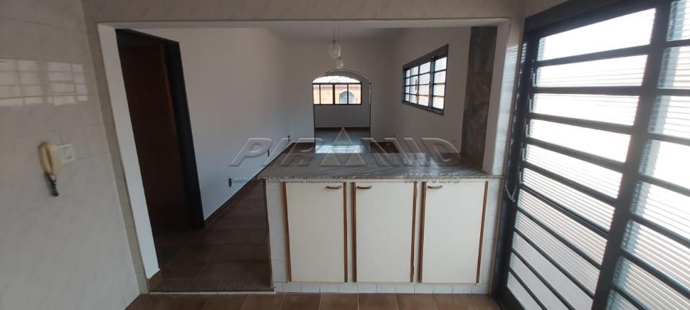 Alugar Casa / Padrão em Ribeirão Preto R$ 2.100,00 - Foto 13
