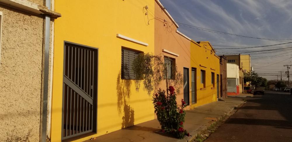 Alugar Casa / Padrão em Ribeirão Preto R$ 700,00 - Foto 2 Alugar Casa / Padrão em Ribeirão Preto R$ 700,00 - Foto 2