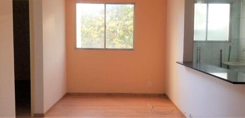 Alugar Apartamento / Padr&atilde;o em Ribeir&atilde;o Preto R$ 1.000,00 - Foto 4