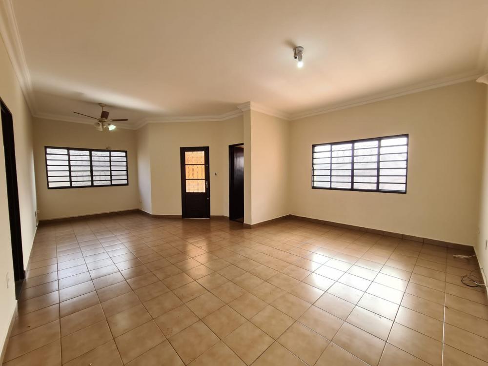 Alugar Casa / Padrão em Ribeirão Preto R$ 1.600,00 - Foto 5 Alugar Casa / Padrão em Ribeirão Preto R$ 1.600,00 - Foto 5