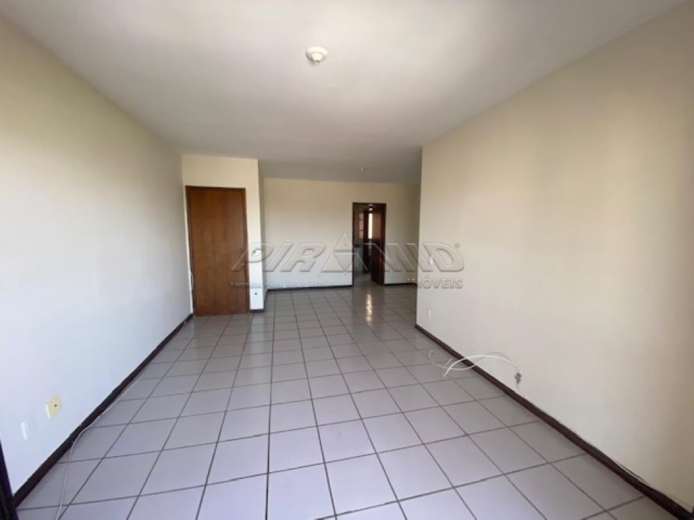 Alugar Apartamento / Padr&atilde;o em Ribeir&atilde;o Preto R$ 1.600,00 - Foto 2
