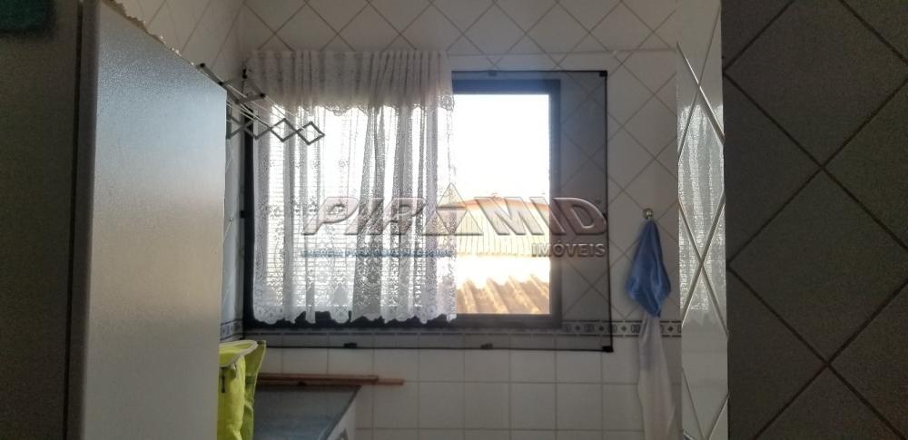 Alugar Apartamento / Padr&atilde;o em Ribeir&atilde;o Preto R$ 600,00 - Foto 9
