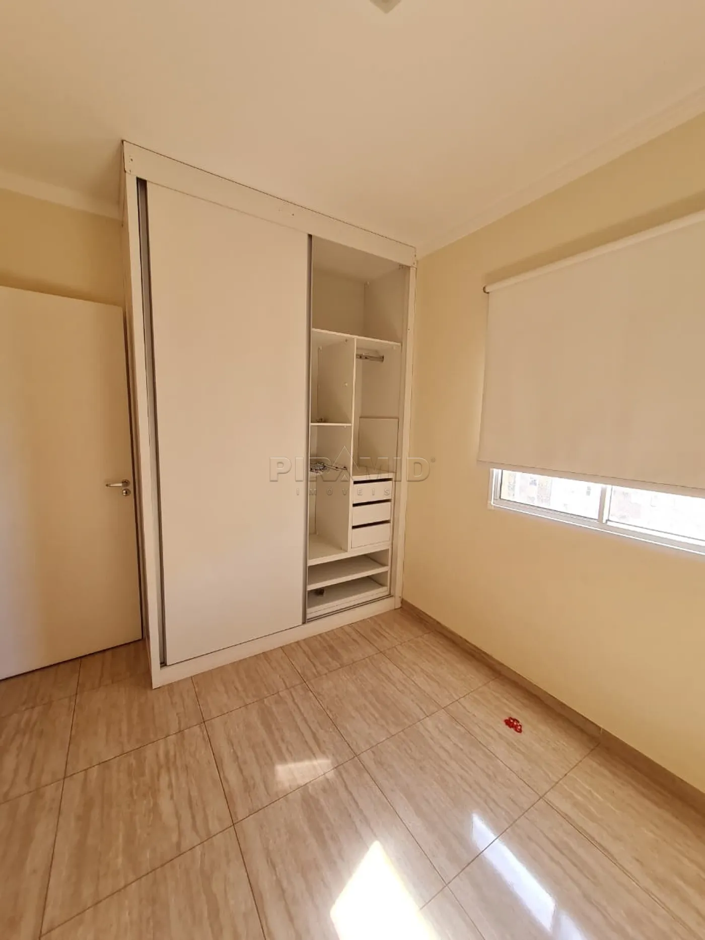 Alugar Apartamento / Padrão em Ribeirão Preto R$ 1.700,00 - Foto 10