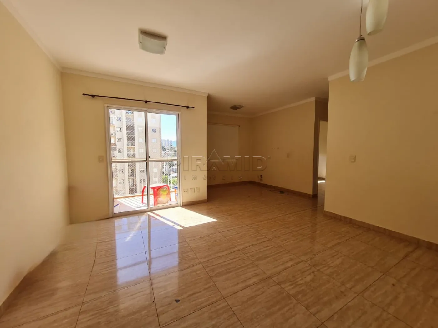 Alugar Apartamento / Padrão em Ribeirão Preto R$ 1.700,00 - Foto 1