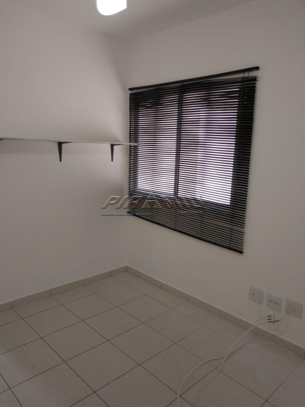 Alugar Apartamento / Padrão em Ribeirão Preto R$ 1.400,00 - Foto 2