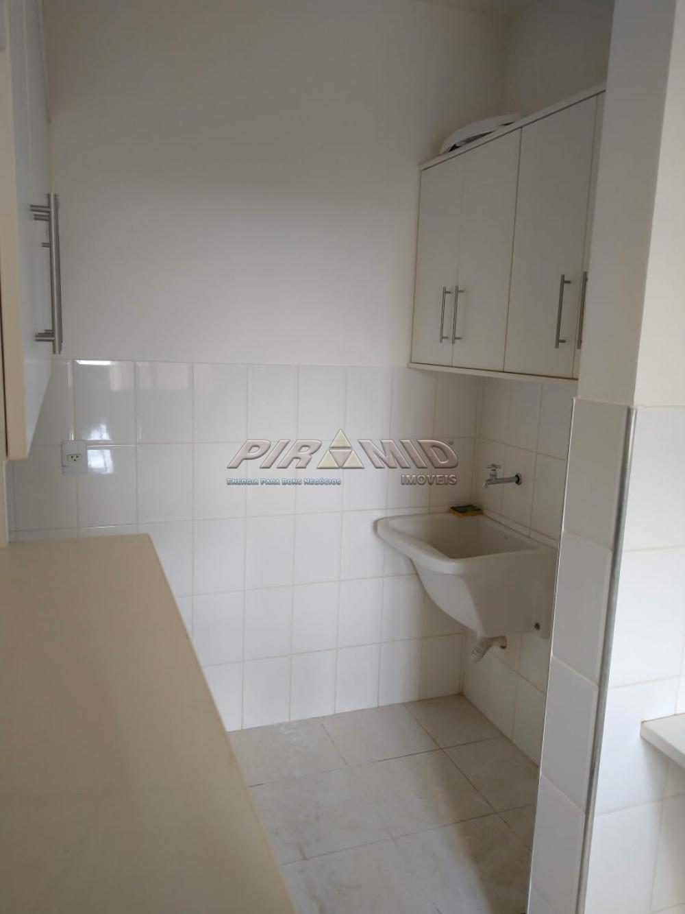 Alugar Apartamento / Padrão em Ribeirão Preto R$ 1.400,00 - Foto 11