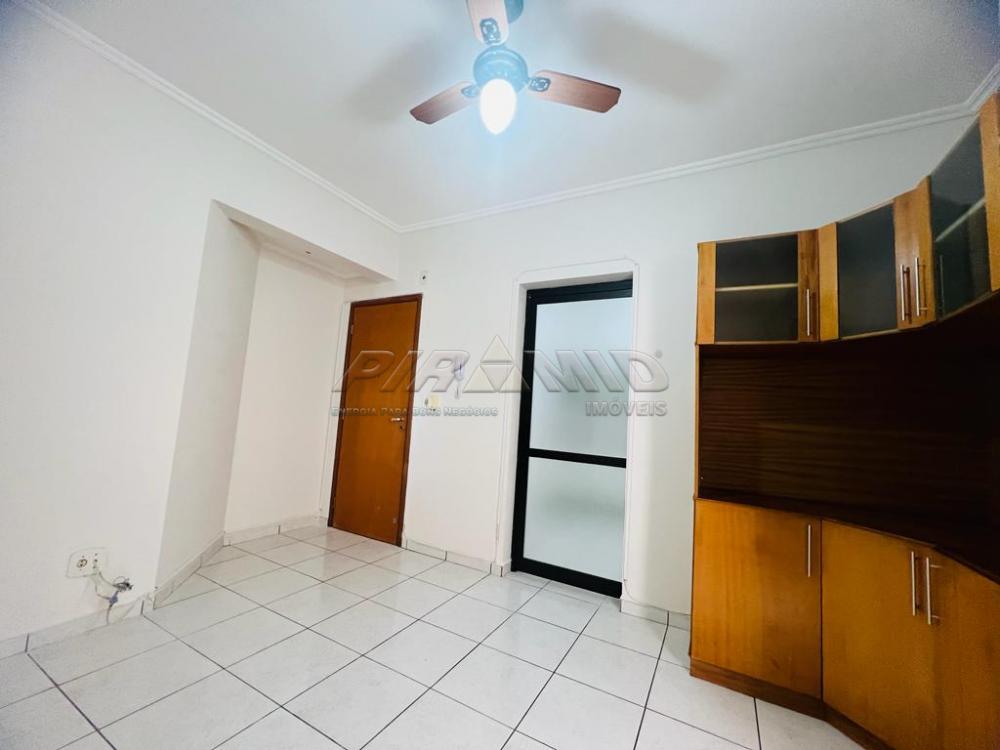 Alugar Apartamento / Padr&atilde;o em Ribeir&atilde;o Preto R$ 800,00 - Foto 1