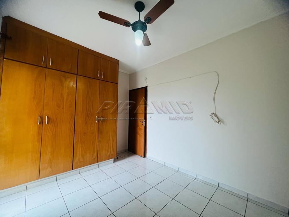 Alugar Apartamento / Padr&atilde;o em Ribeir&atilde;o Preto R$ 800,00 - Foto 5