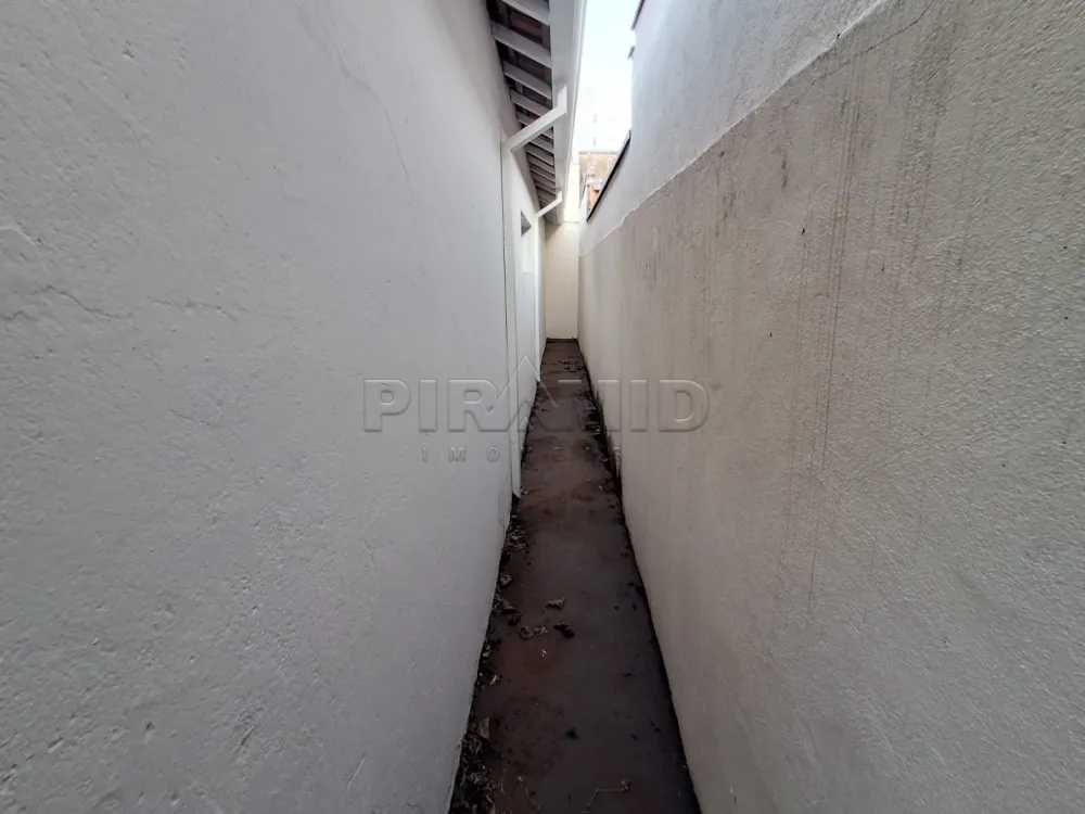 Alugar Casa / Padr&atilde;o em Ribeir&atilde;o Preto R$ 1.700,00 - Foto 18