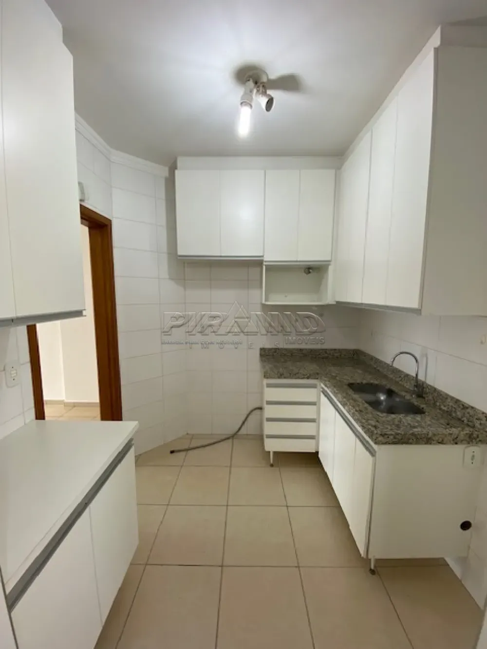 Alugar Apartamento / Padr&atilde;o em Ribeir&atilde;o Preto R$ 2.200,00 - Foto 14