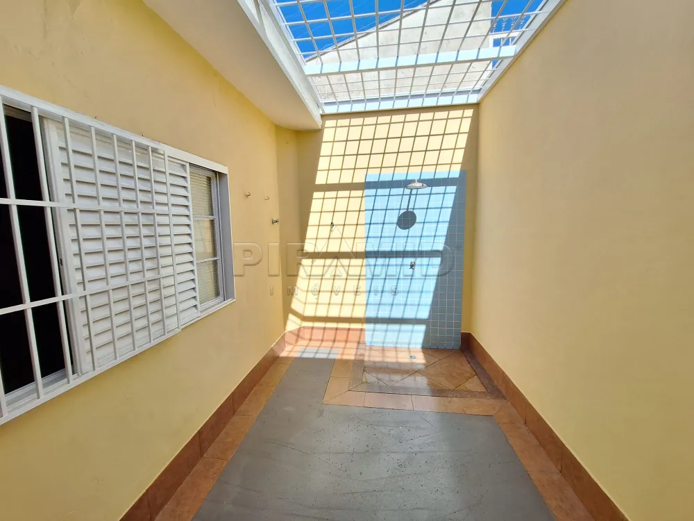Alugar Casa / Padr&atilde;o em Ribeir&atilde;o Preto R$ 2.990,00 - Foto 32