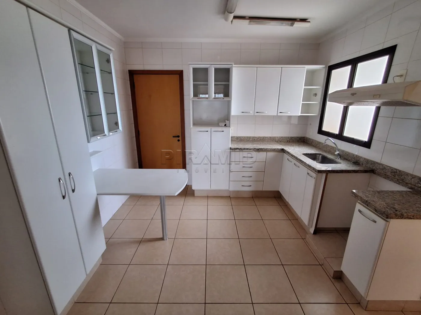 Alugar Apartamento / Padrão em Ribeirão Preto R$ 4.200,00 - Foto 17