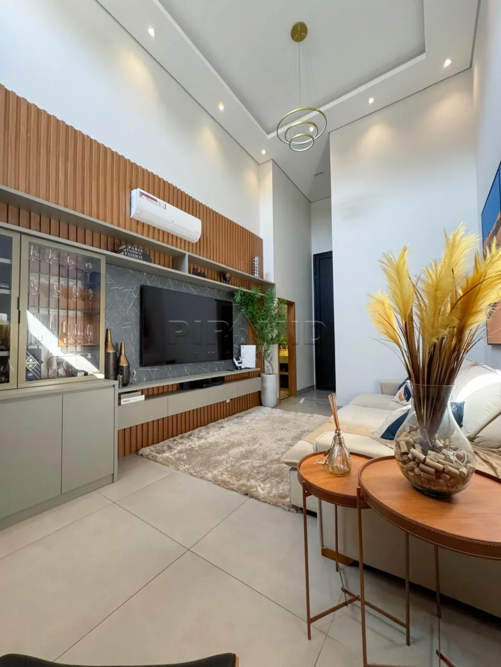 Alugar Casa / Condom&iacute;nio em Bonfim Paulista R$ 8.000,00 - Foto 1