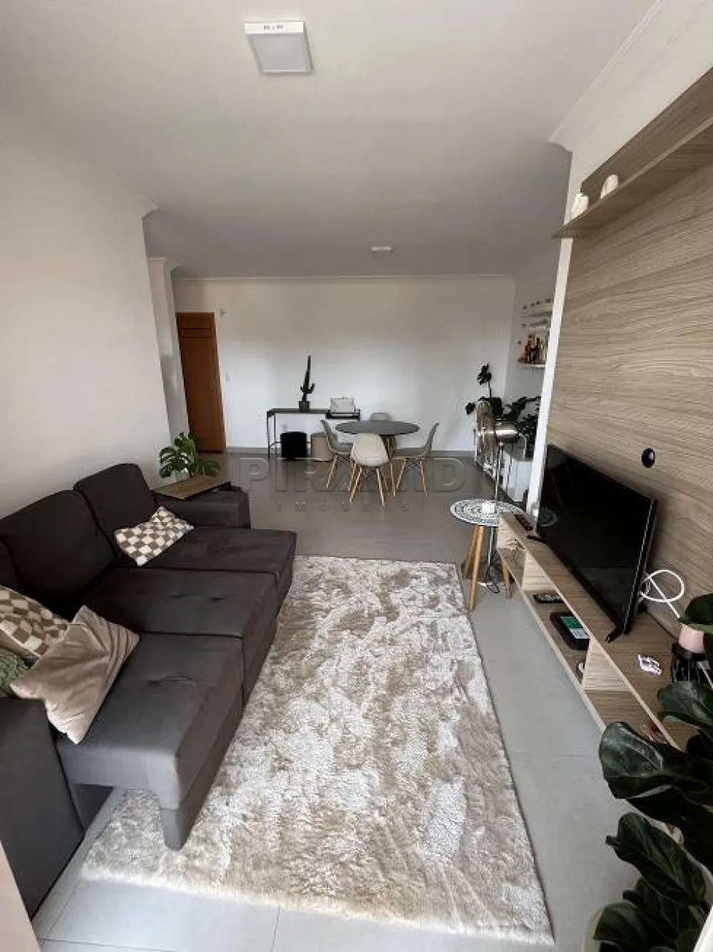 Comprar Apartamento / Padr&atilde;o em Ribeir&atilde;o Preto R$ 500.000,00 - Foto 1