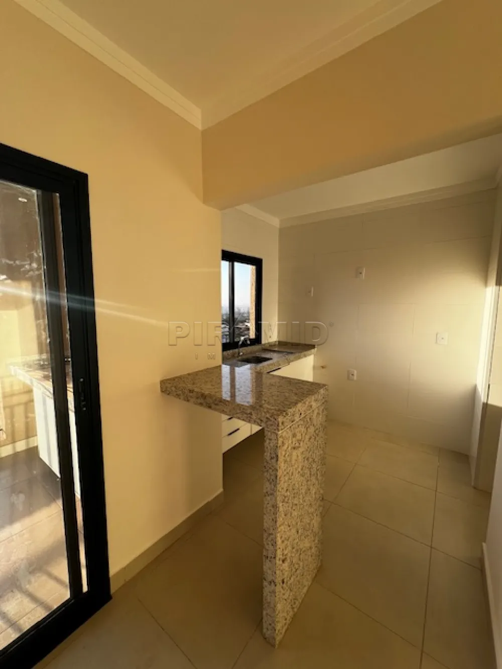 Alugar Apartamento / Padr&atilde;o em Ribeir&atilde;o Preto R$ 1.700,00 - Foto 10