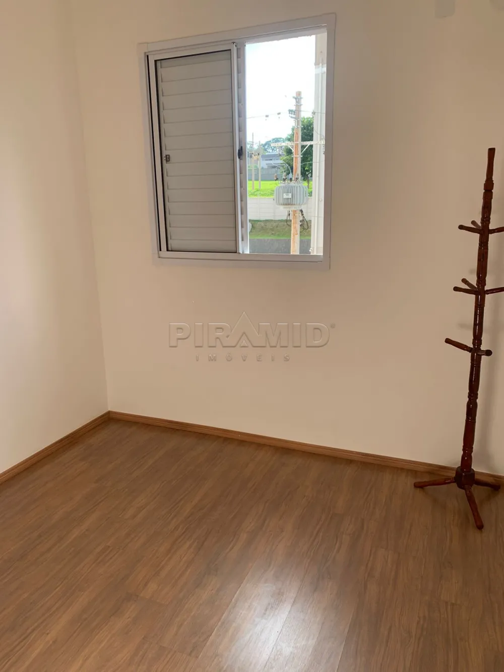 Alugar Apartamento / Padr&atilde;o em Bonfim Paulista R$ 900,00 - Foto 12