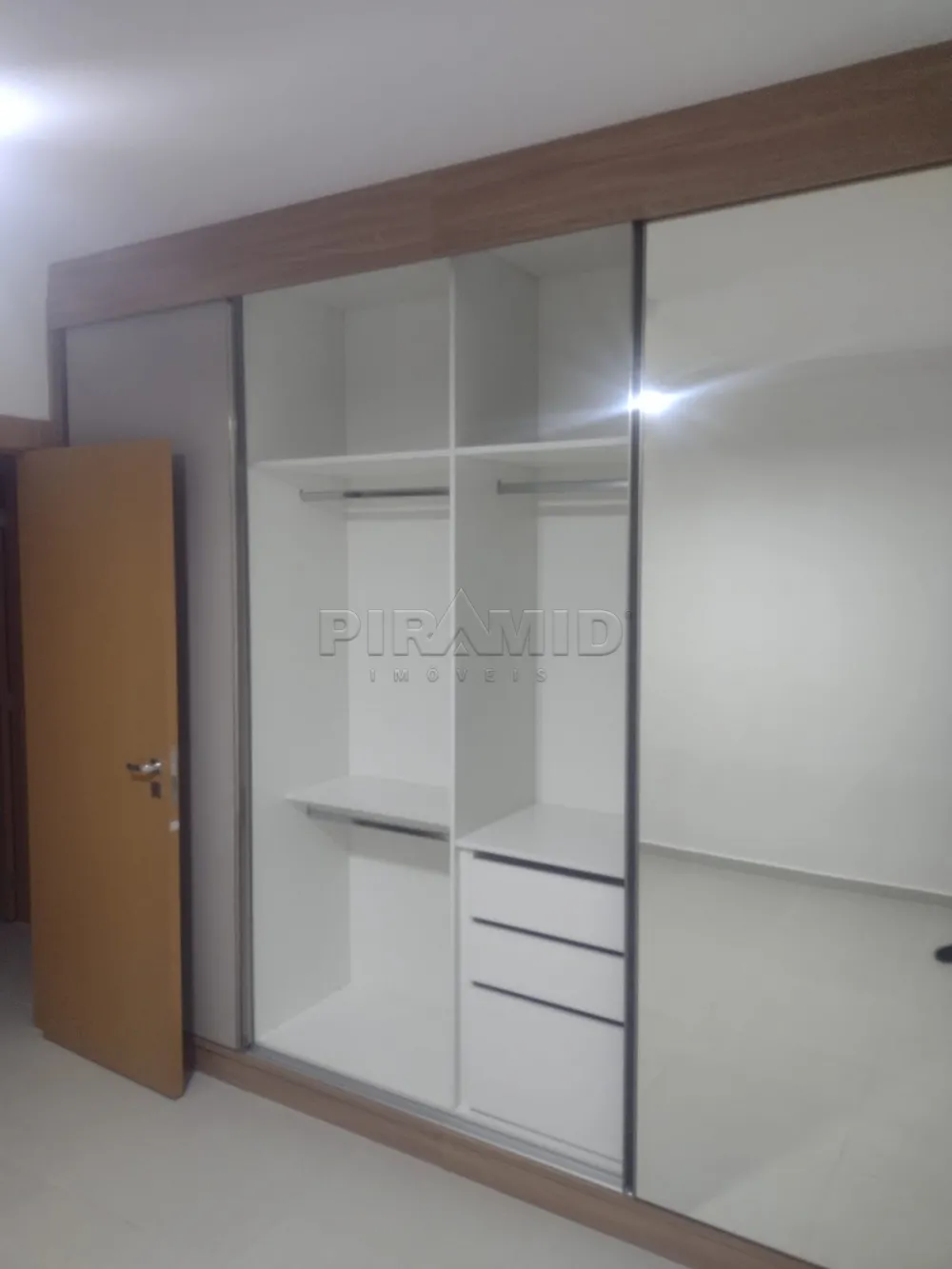 Comprar Apartamento / Padr&atilde;o em Bonfim Paulista R$ 590.000,00 - Foto 9
