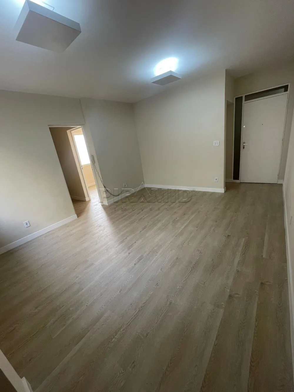 Comprar Apartamento / Padr&atilde;o em Ribeir&atilde;o Preto R$ 274.900,00 - Foto 2