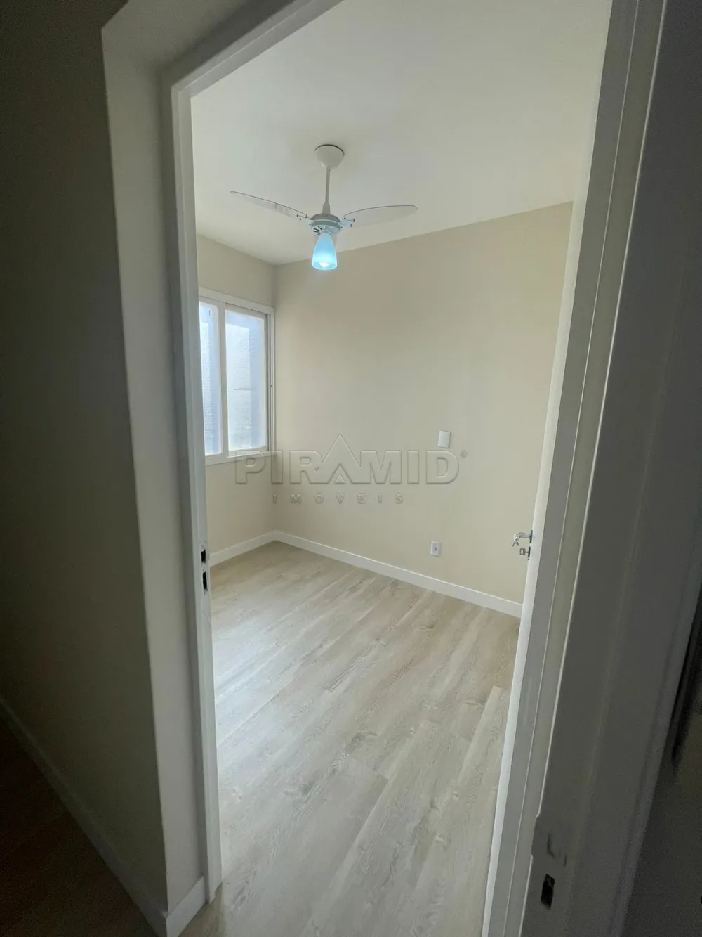 Comprar Apartamento / Padr&atilde;o em Ribeir&atilde;o Preto R$ 274.900,00 - Foto 10