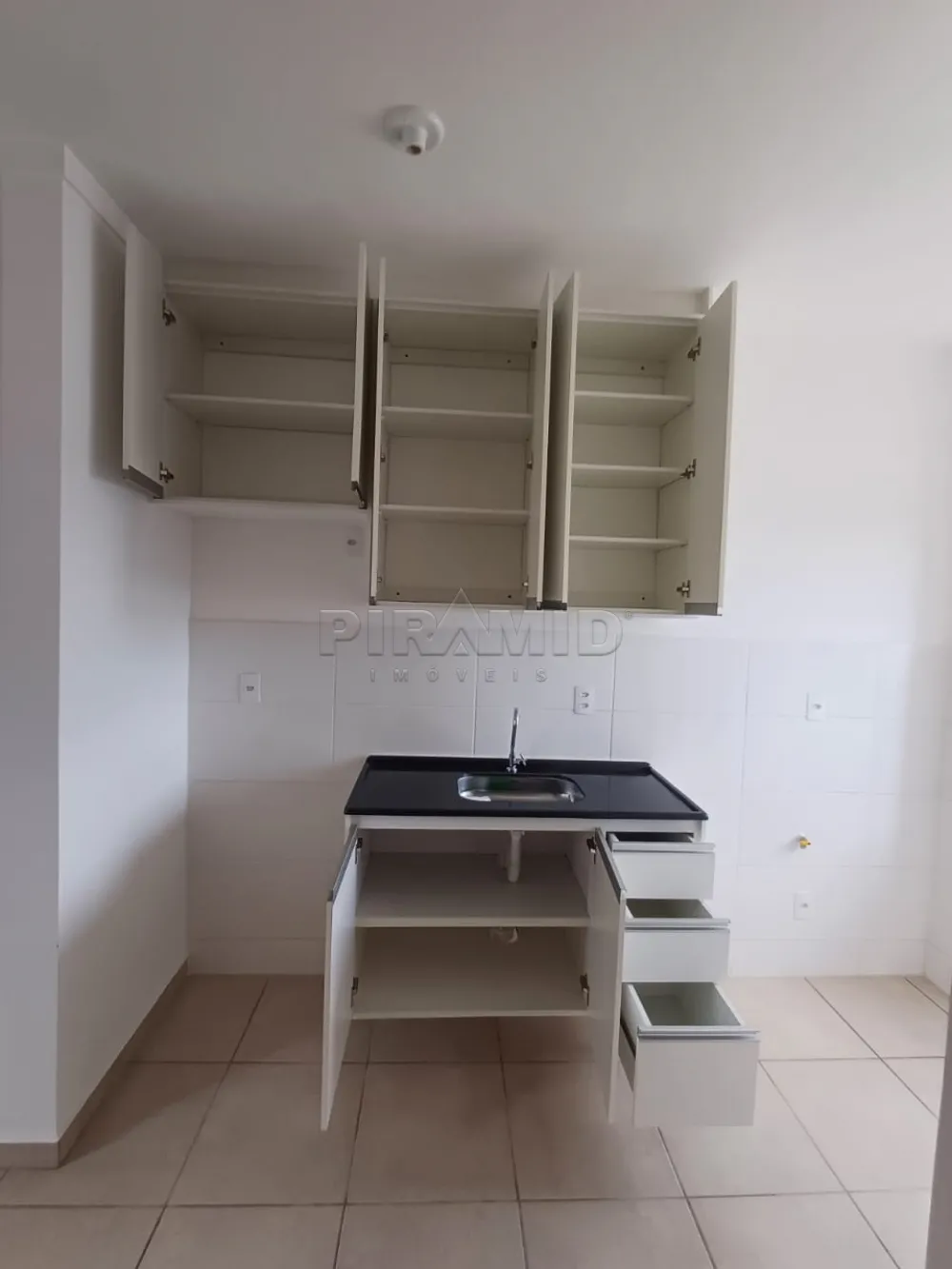 Alugar Apartamento / Padr&atilde;o em Bonfim Paulista R$ 880,00 - Foto 6