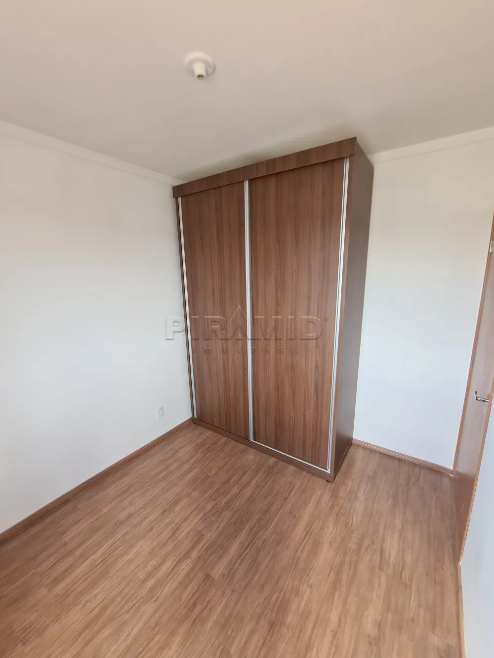 Alugar Apartamento / Padr&atilde;o em Bonfim Paulista R$ 880,00 - Foto 14
