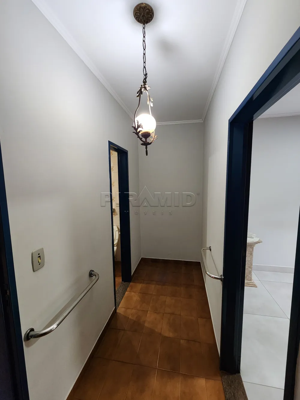 Alugar Comercial / Casa em Ribeir&atilde;o Preto R$ 6.000,00 - Foto 4