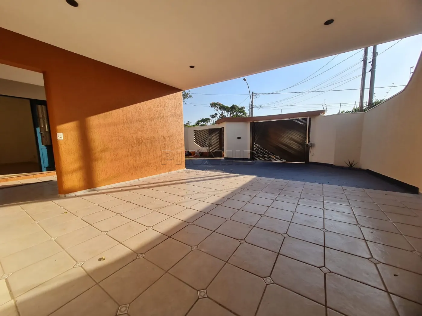 Alugar Casa / Padrão em Ribeirão Preto R$ 5.000,00 - Foto 2