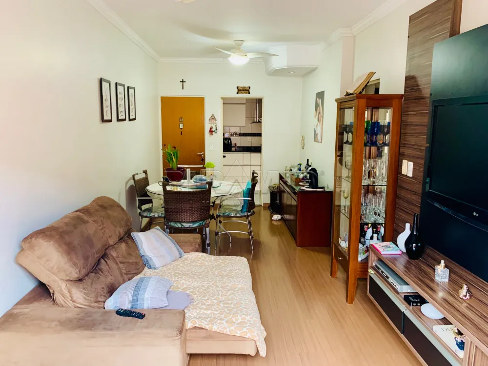 Comprar Apartamento / Padr&atilde;o em Ribeir&atilde;o Preto R$ 350.000,00 - Foto 2