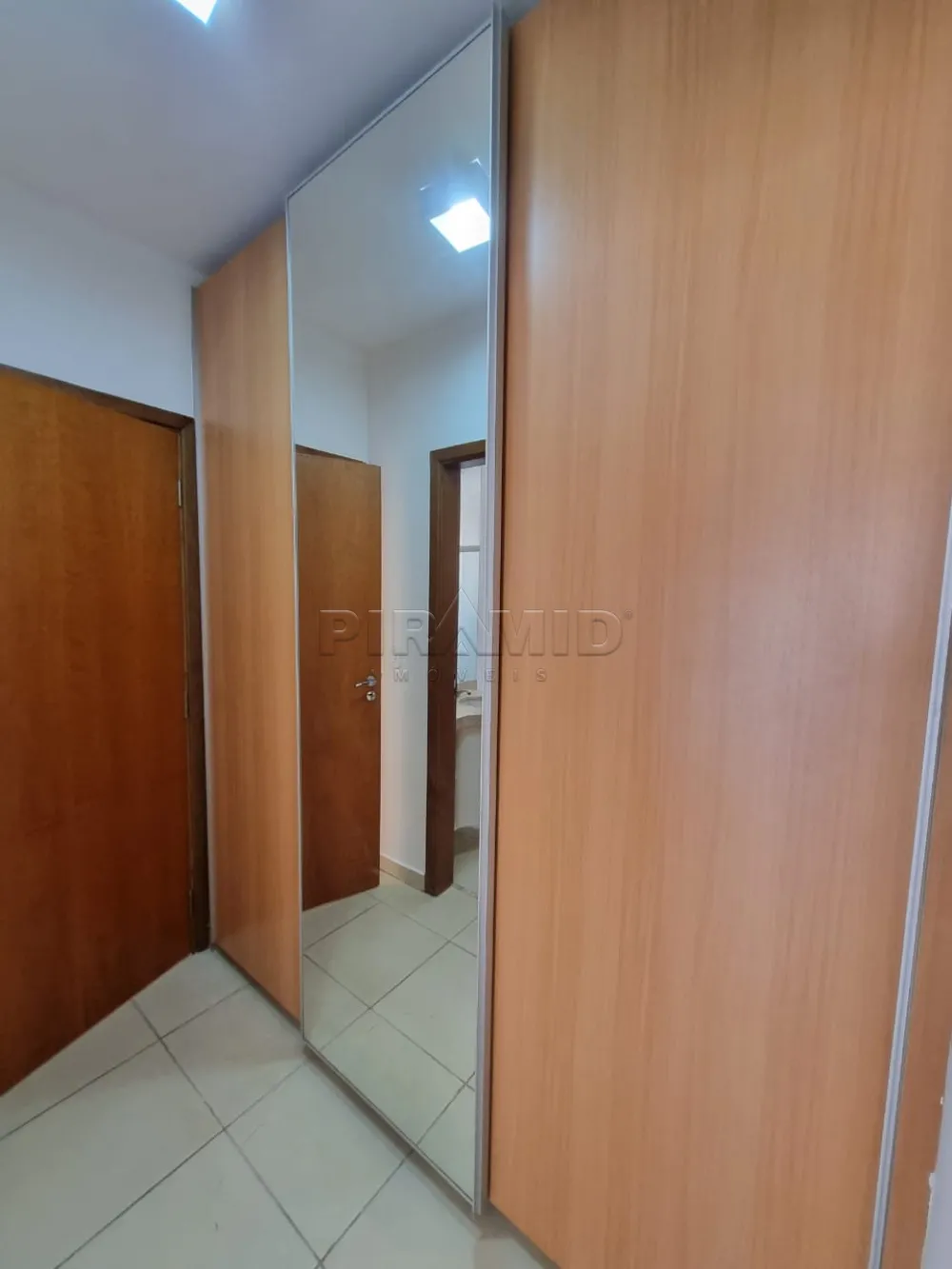 Alugar Apartamento / Padrão em Ribeirão Preto R$ 1.450,00 - Foto 5