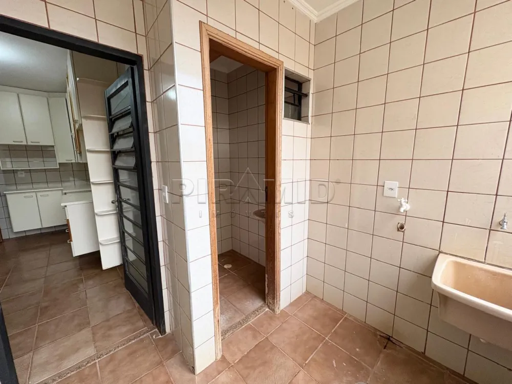 Alugar Apartamento / Padrão em Ribeirão Preto R$ 1.800,00 - Foto 9