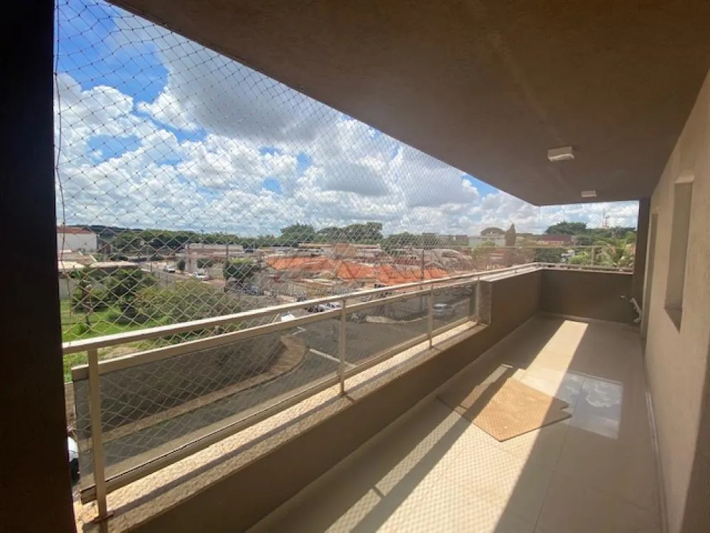 Alugar Apartamento / Padr&atilde;o em Ribeir&atilde;o Preto R$ 3.300,00 - Foto 4