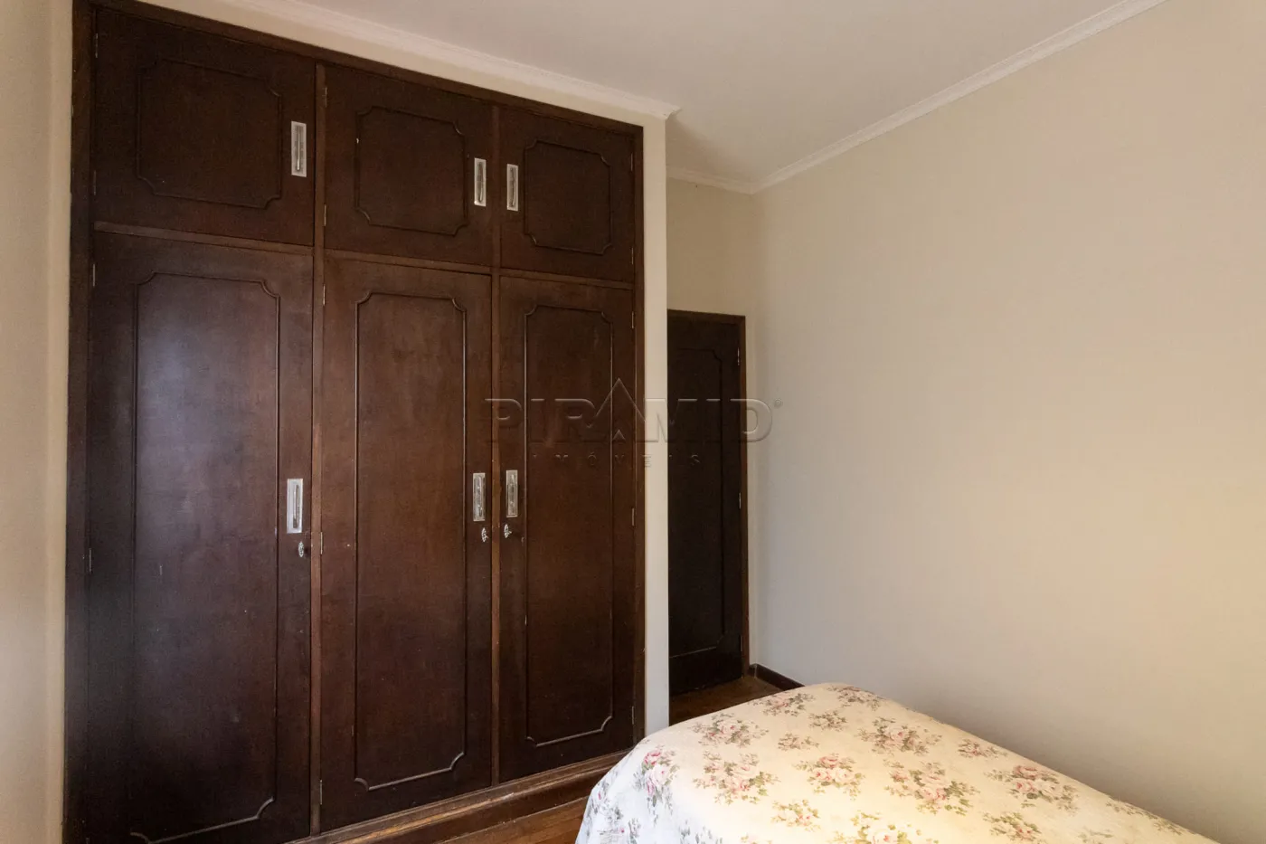 Alugar Casa / Padrão em Ribeirão Preto R$ 2.000,00 - Foto 10