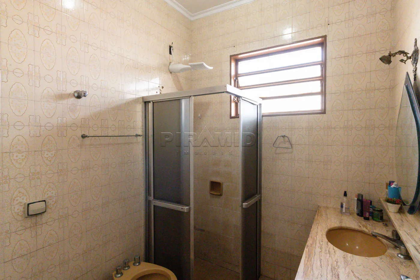 Alugar Casa / Padrão em Ribeirão Preto R$ 2.000,00 - Foto 11