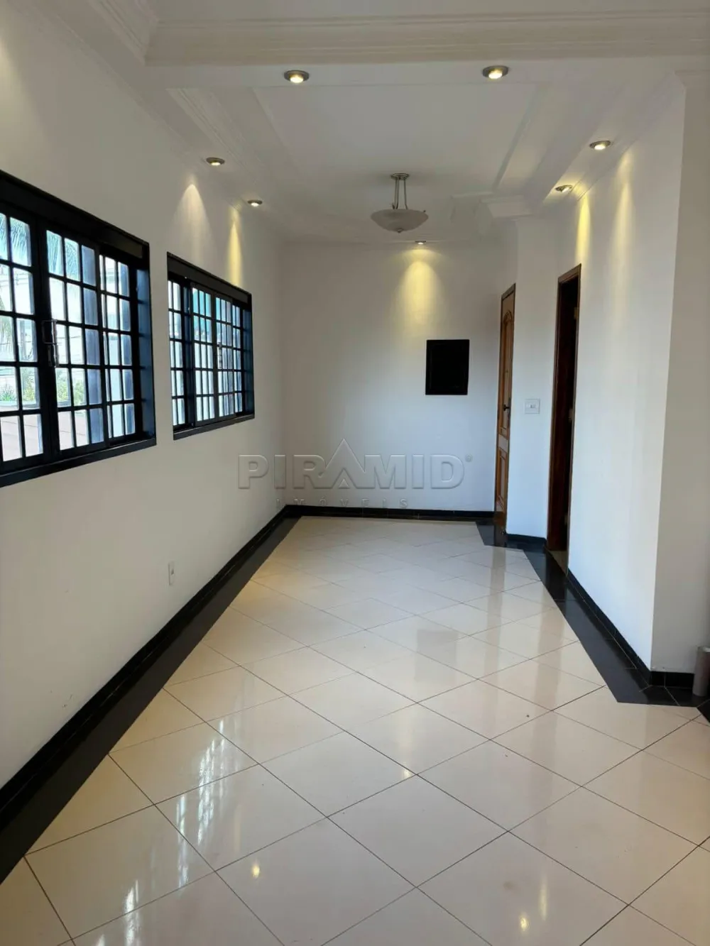 Alugar Apartamento / Padrão em Ribeirão Preto R$ 1.250,00 - Foto 1