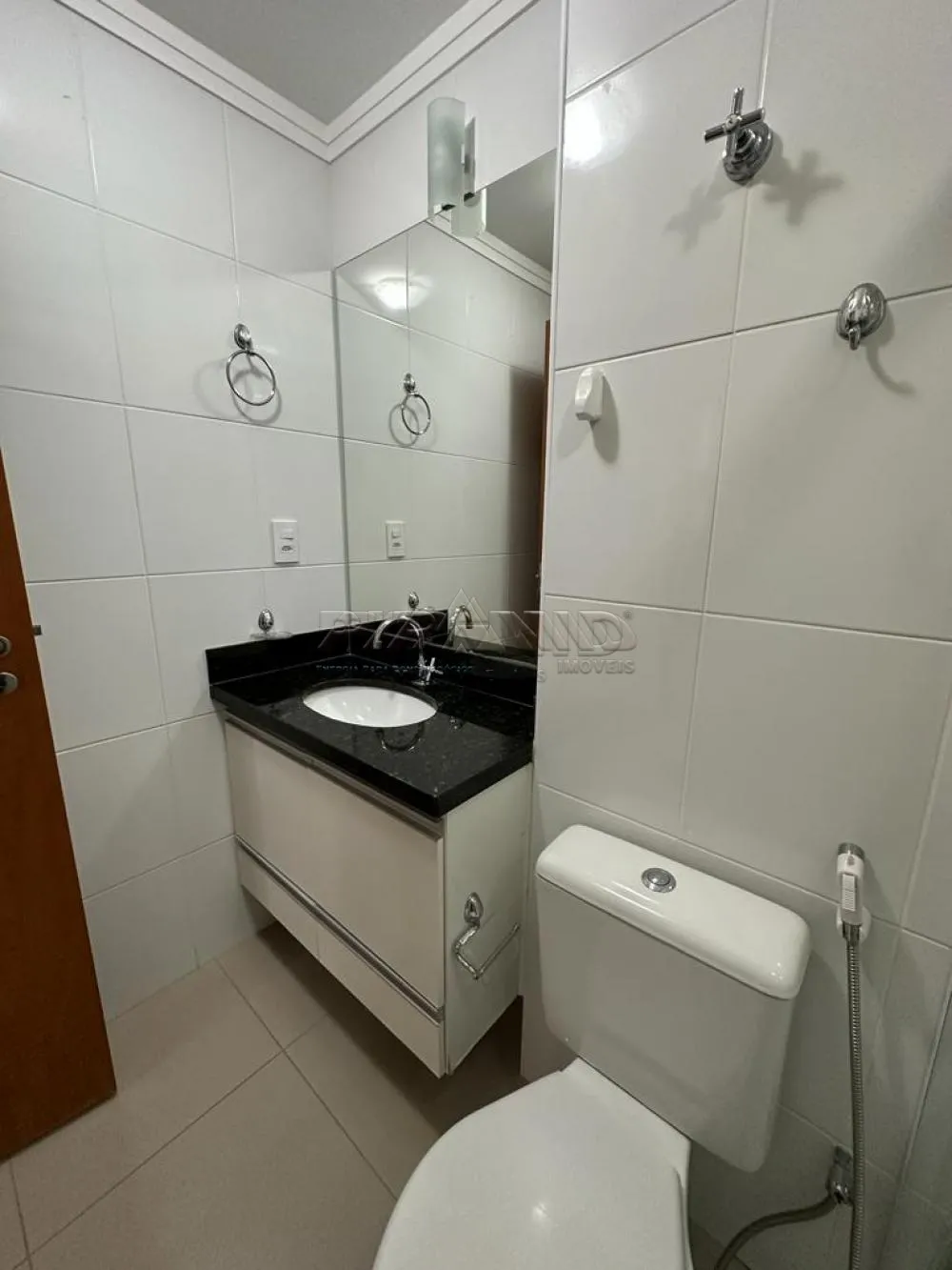 Alugar Apartamento / Padr&atilde;o em Ribeir&atilde;o Preto R$ 2.500,00 - Foto 3