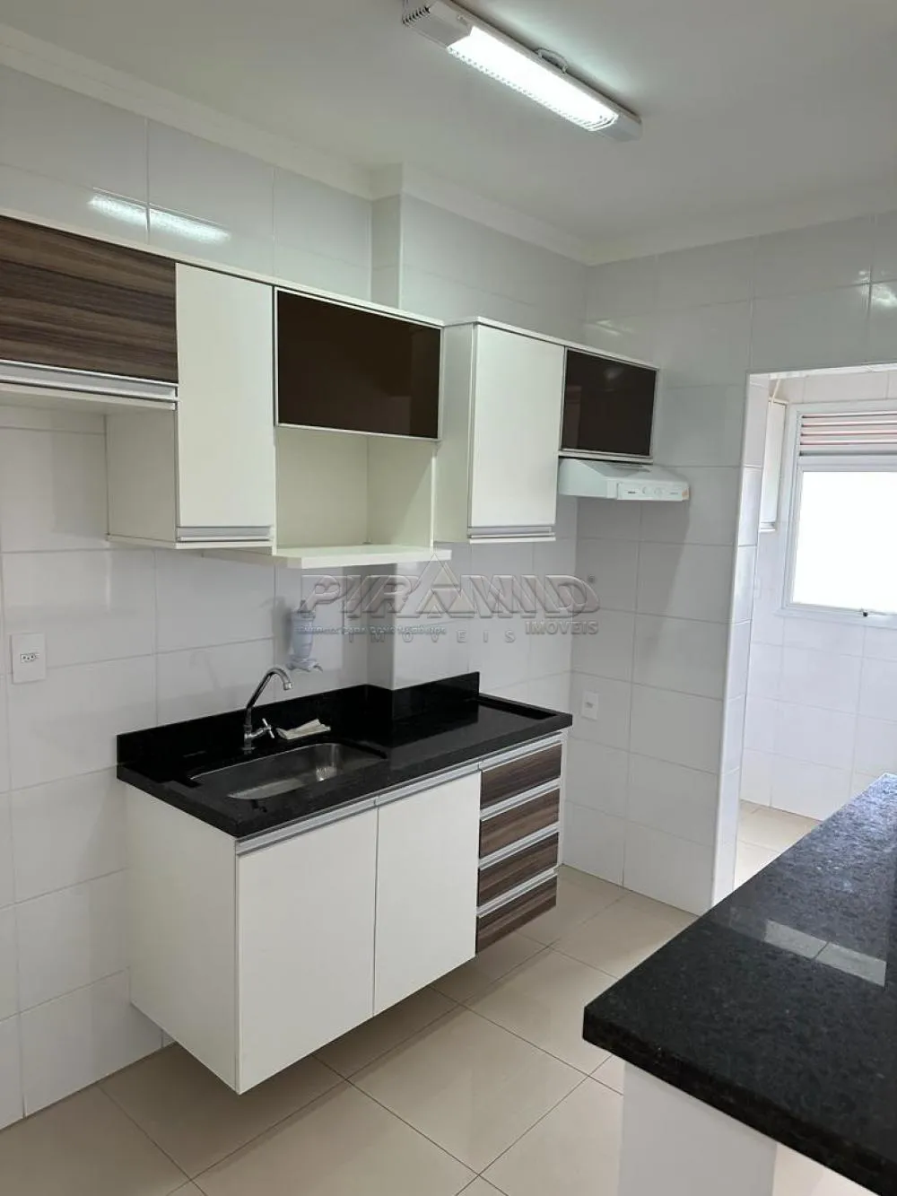 Alugar Apartamento / Padr&atilde;o em Ribeir&atilde;o Preto R$ 2.500,00 - Foto 7