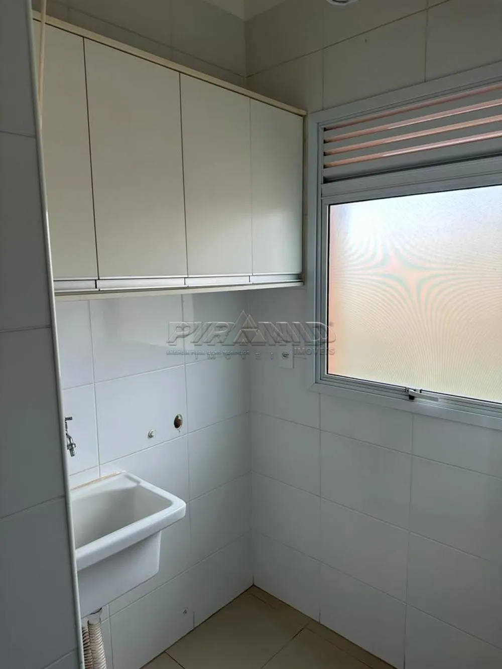 Alugar Apartamento / Padr&atilde;o em Ribeir&atilde;o Preto R$ 2.500,00 - Foto 9