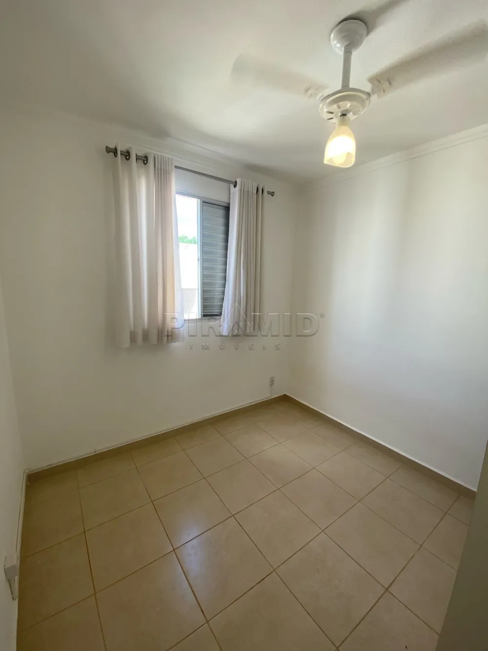 Alugar Apartamento / Padr&atilde;o em Ribeir&atilde;o Preto R$ 1.300,00 - Foto 9
