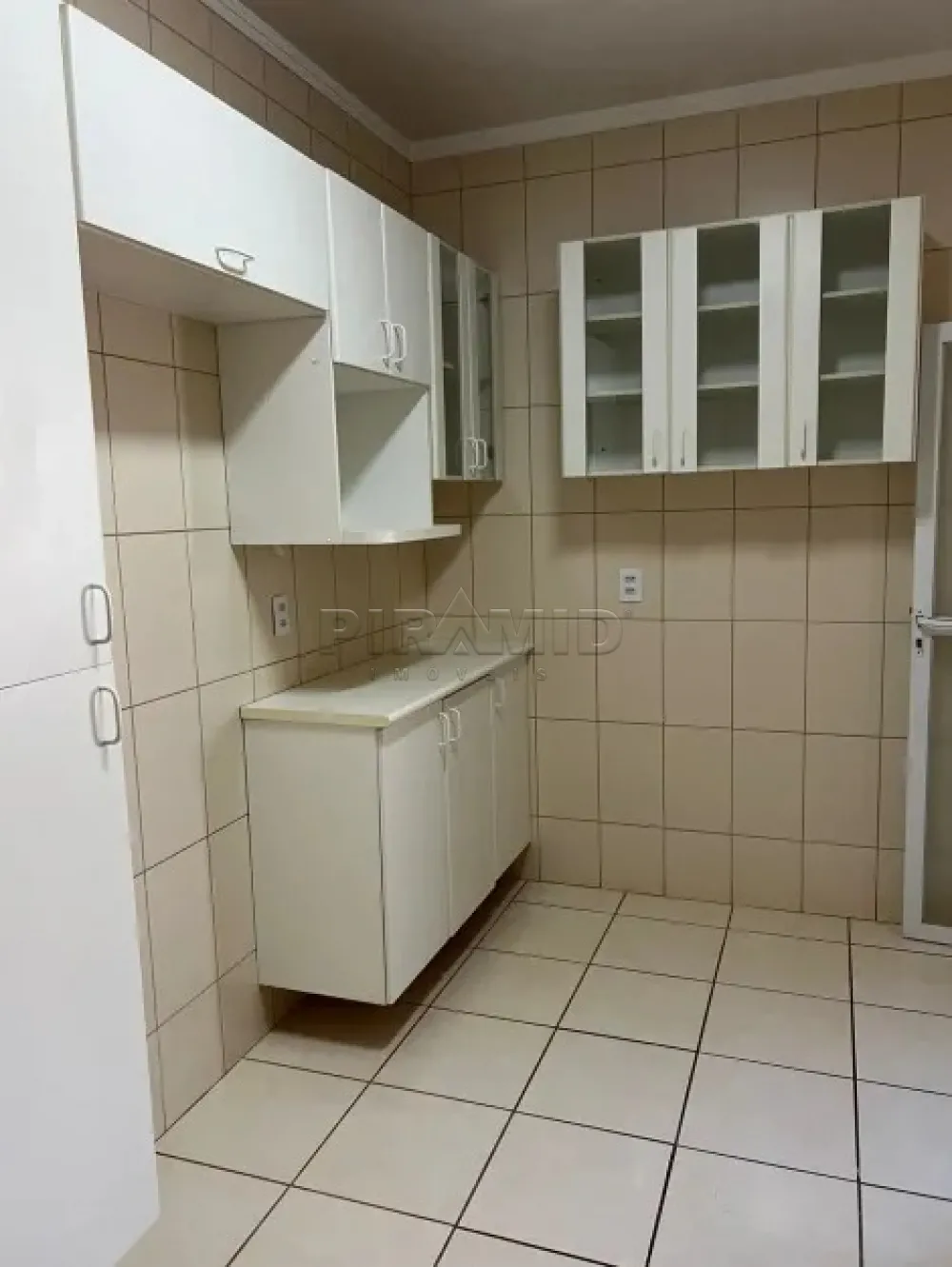 Alugar Apartamento / Padr&atilde;o em Ribeir&atilde;o Preto R$ 2.700,00 - Foto 13