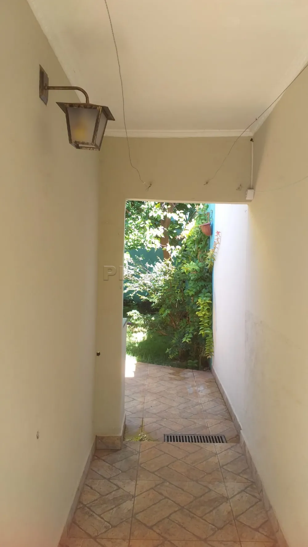 Comprar Casa / Padr&atilde;o em Ribeir&atilde;o Preto R$ 430.000,00 - Foto 19