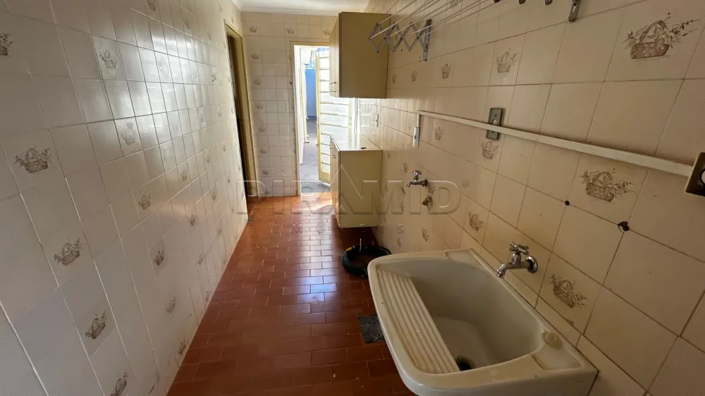 Alugar Casa / Padrão em Ribeirão Preto R$ 1.800,00 - Foto 8